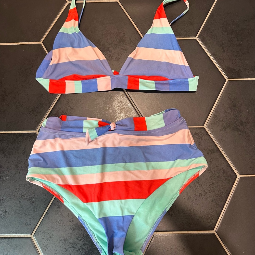 Striped high waisted bikini